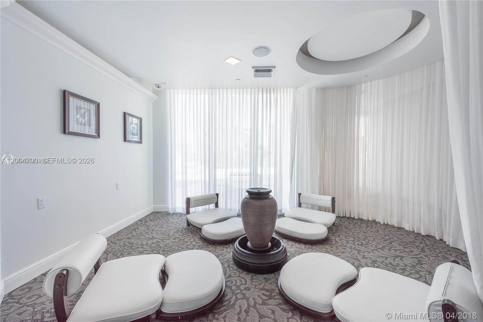 350 S Miami Ave Unit: 2702