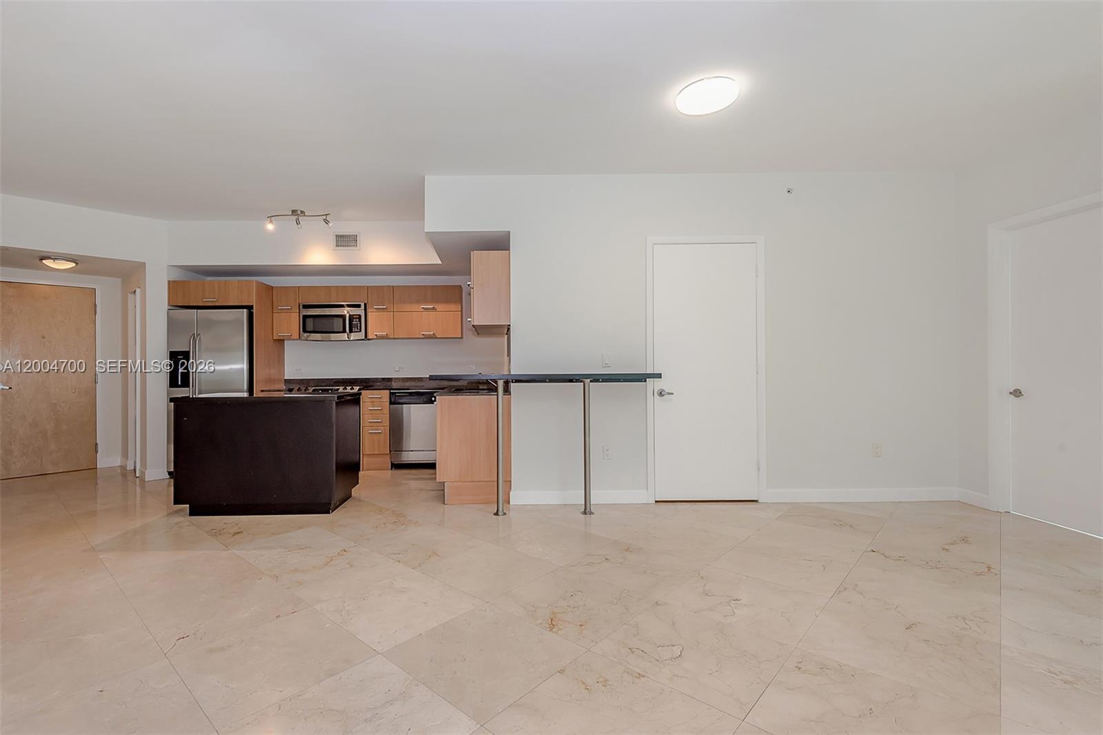 350 S Miami Ave Unit: 2702
