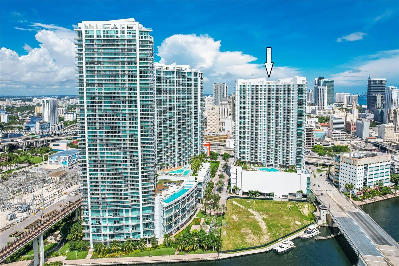 350 S Miami Ave Unit: 2702