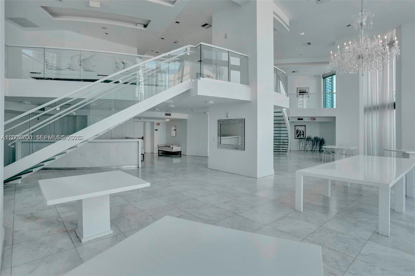 350 S Miami Ave Unit: 2702