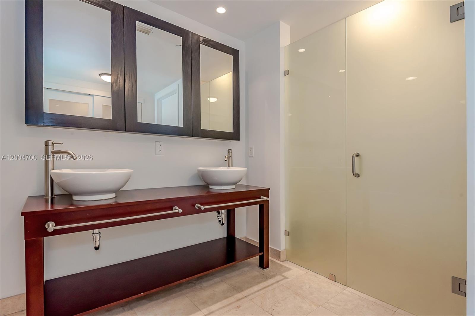 350 S Miami Ave Unit: 2702