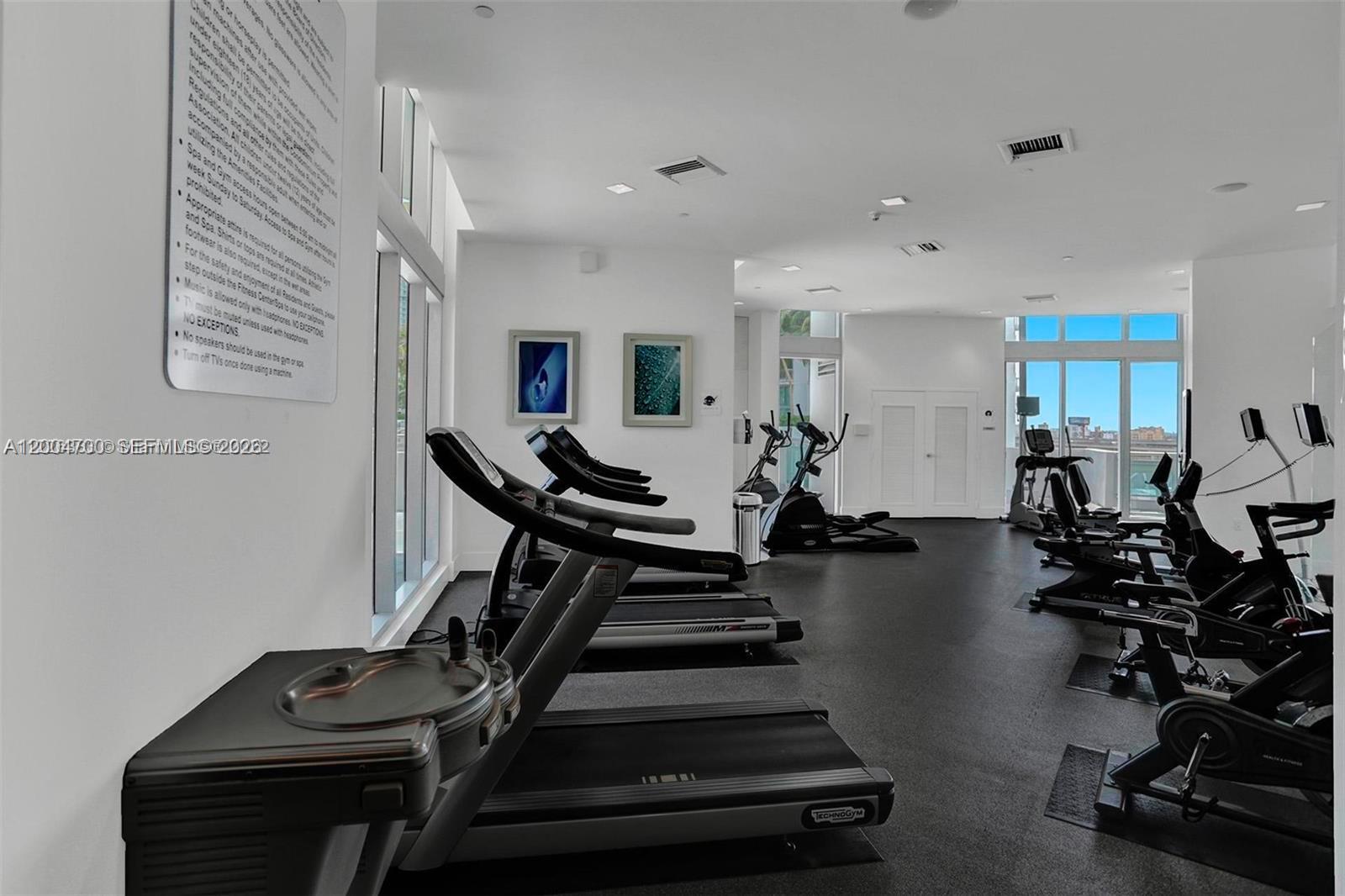350 S Miami Ave Unit: 2702
