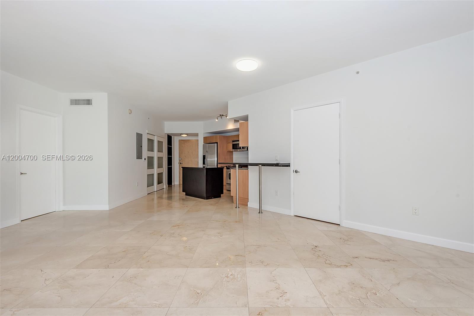 350 S Miami Ave Unit: 2702