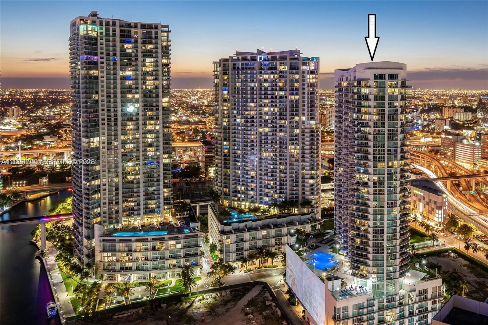 350 S Miami Ave Unit: 2702