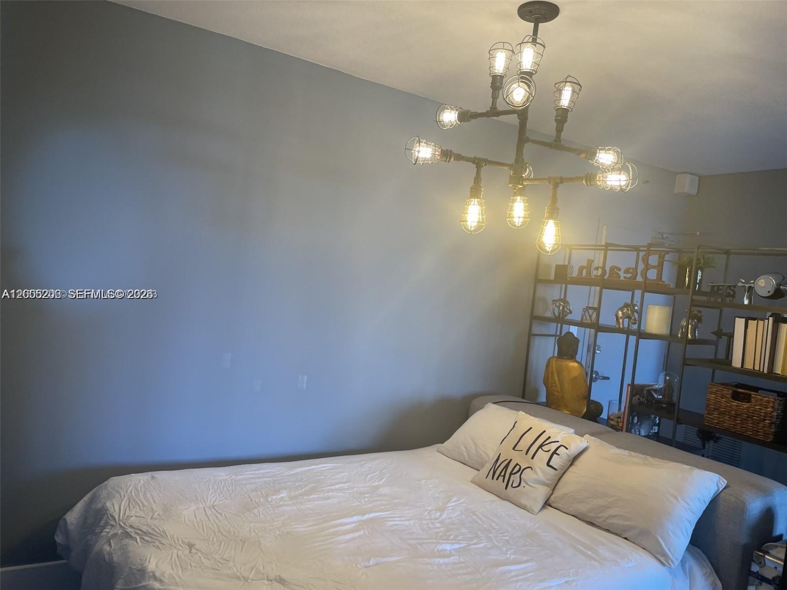 1000 West Ave # 405
