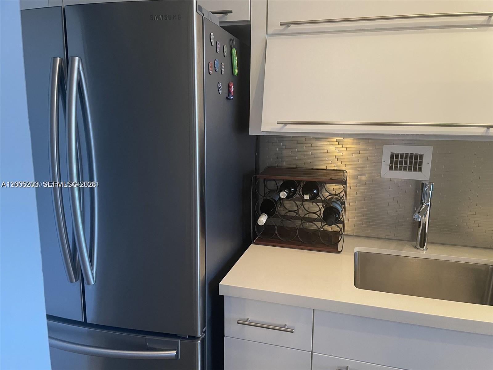 1000 West Ave # 405