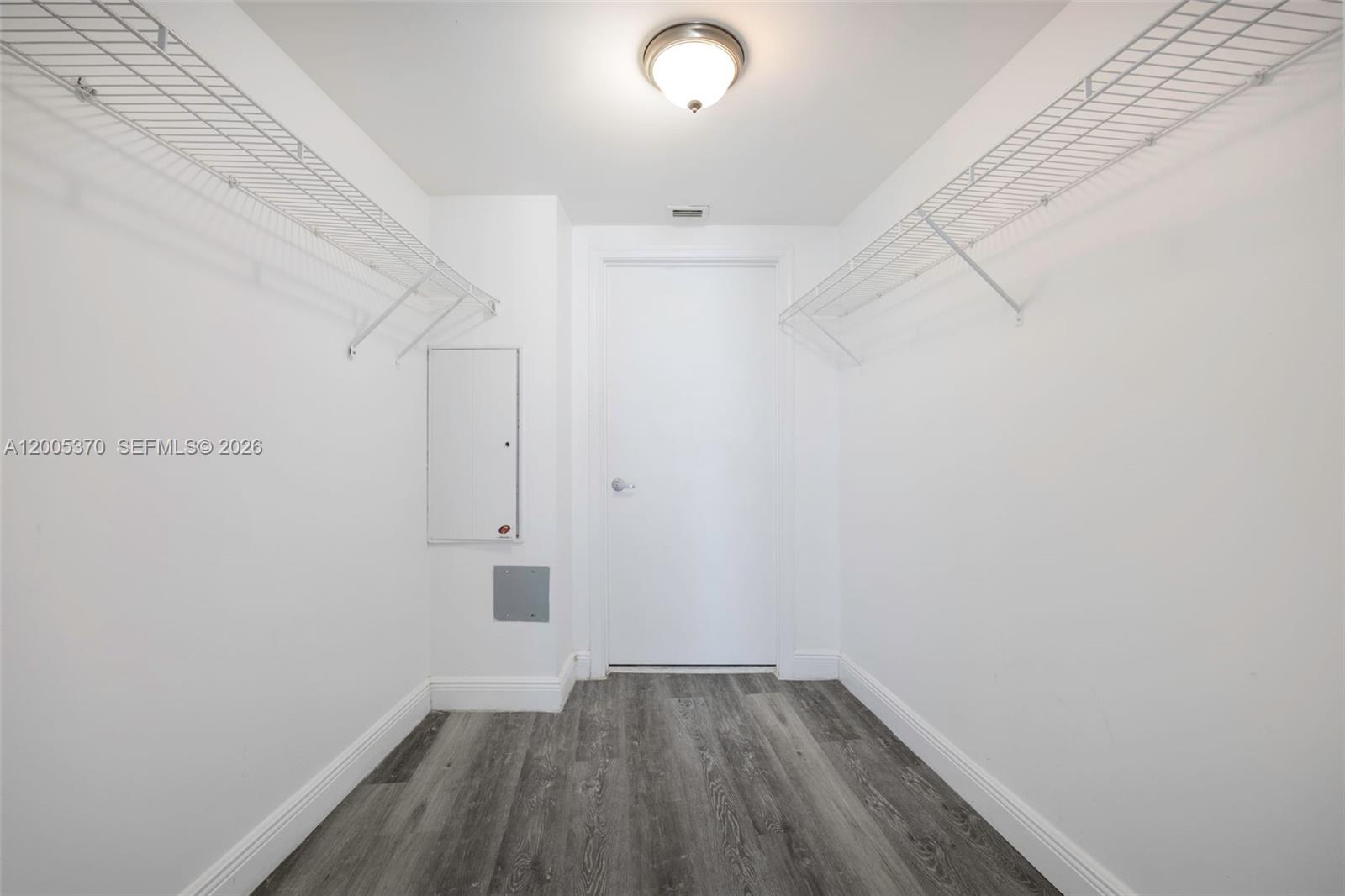 1750 N Bayshore Dr # 3801