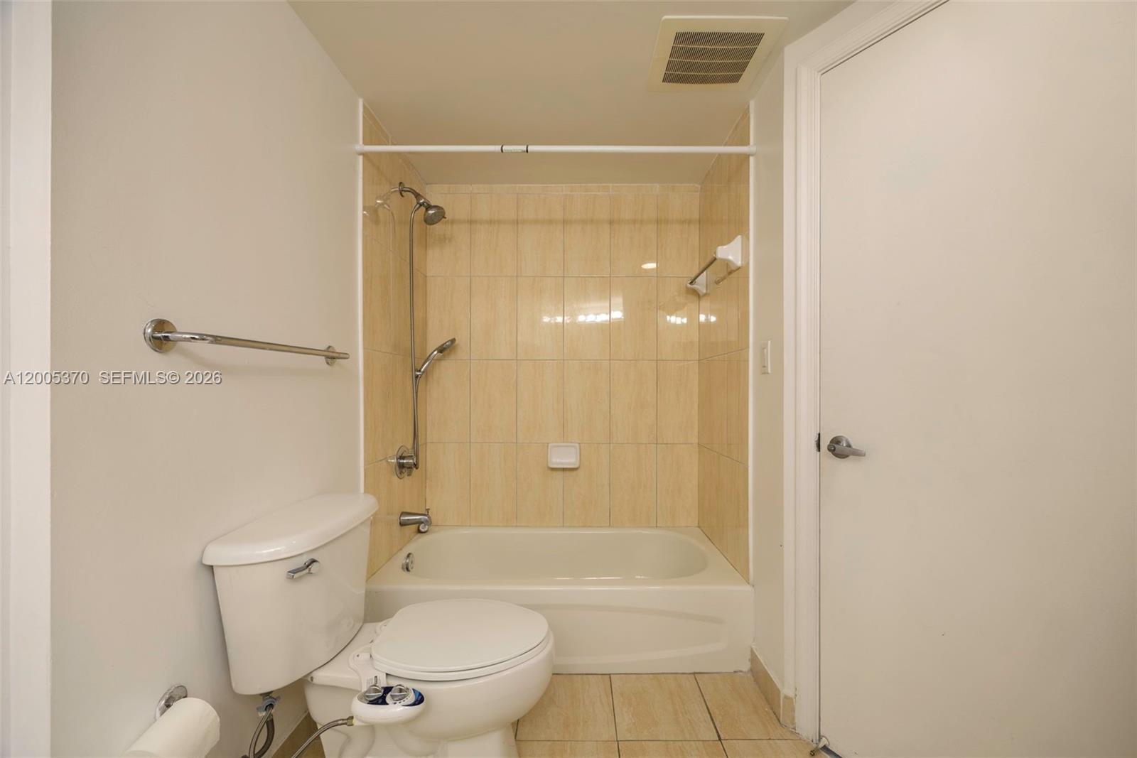 1750 N Bayshore Dr # 3801