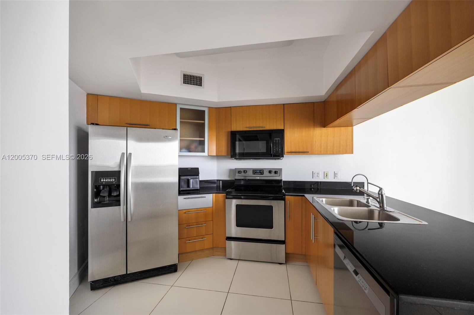 1750 N Bayshore Dr # 3801
