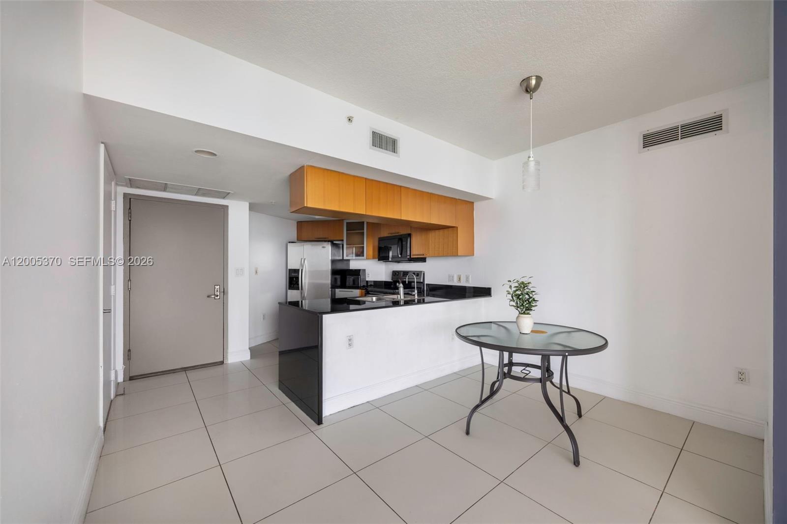 1750 N Bayshore Dr # 3801