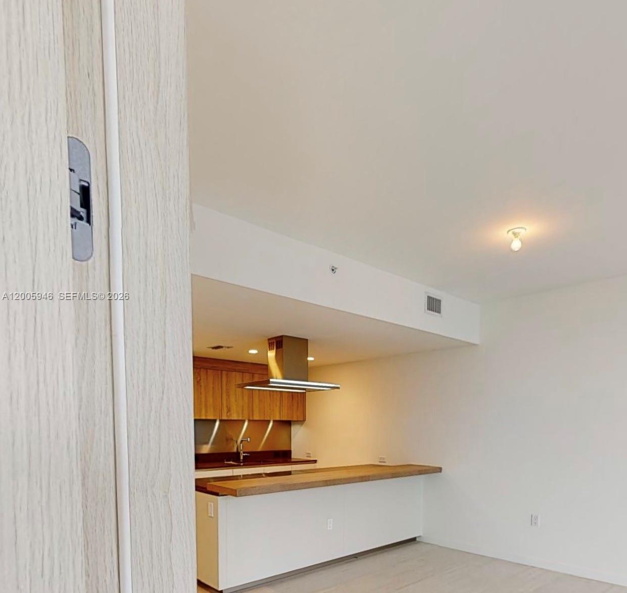 Brickell Flatiron 4907