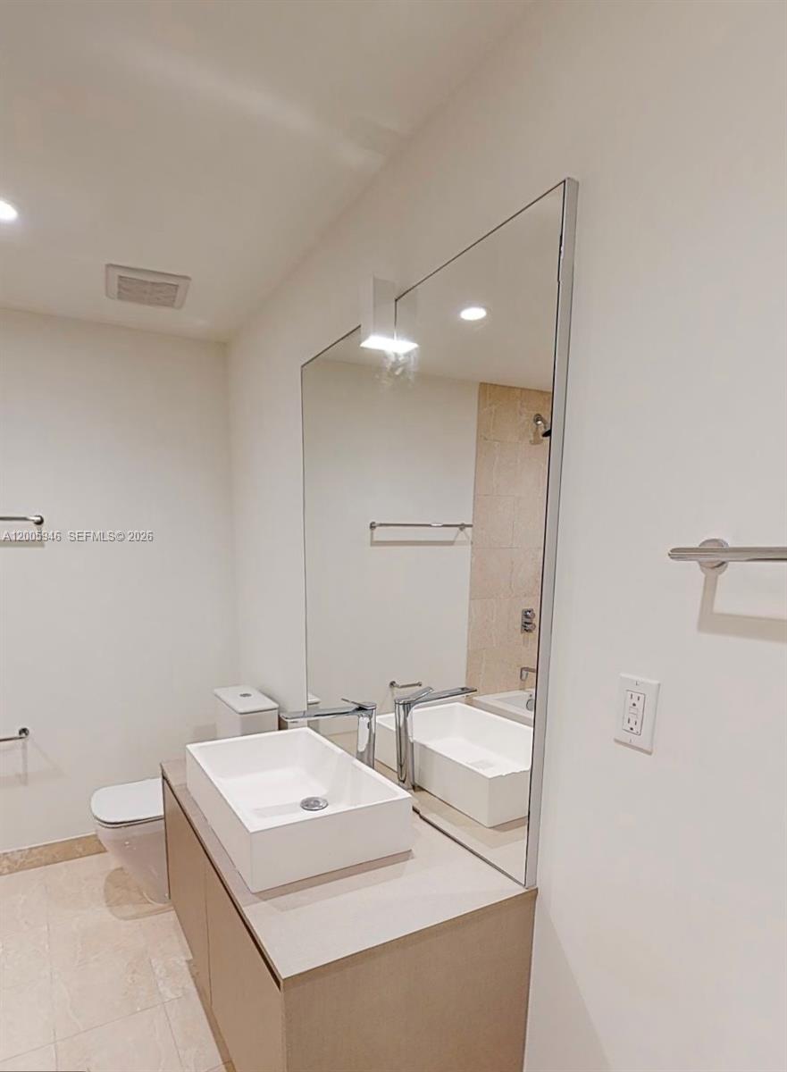 Brickell Flatiron 4907