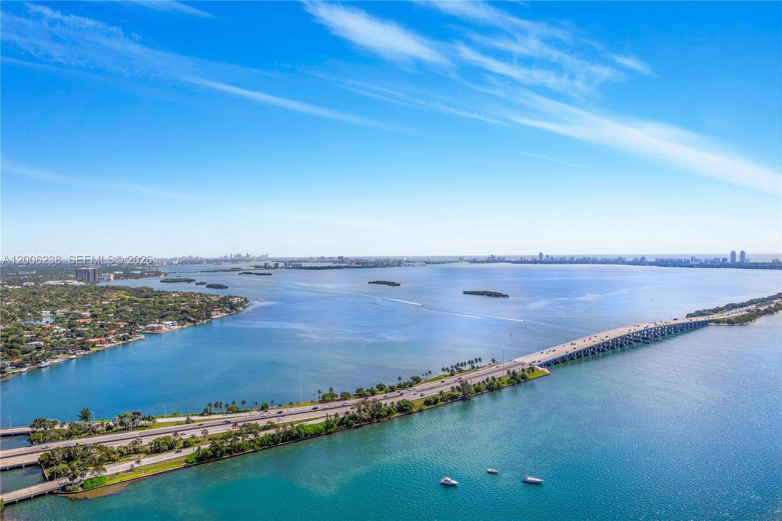 3131 NE 7th Ave Unit: PH5202