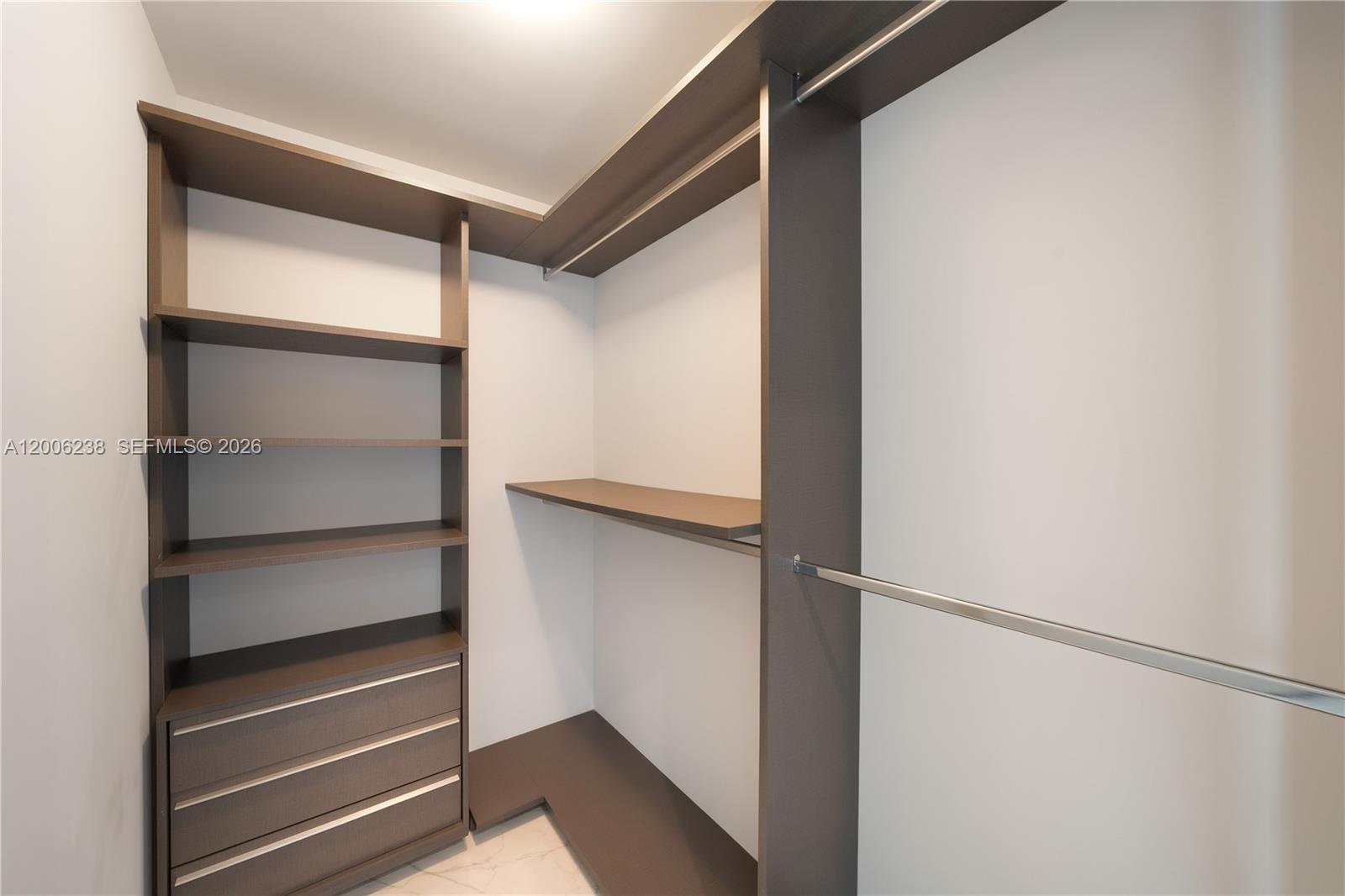 3131 NE 7th Ave Unit: PH5202