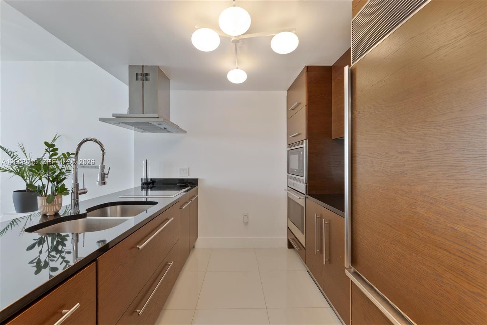 495 Brickell Ave # 3509
