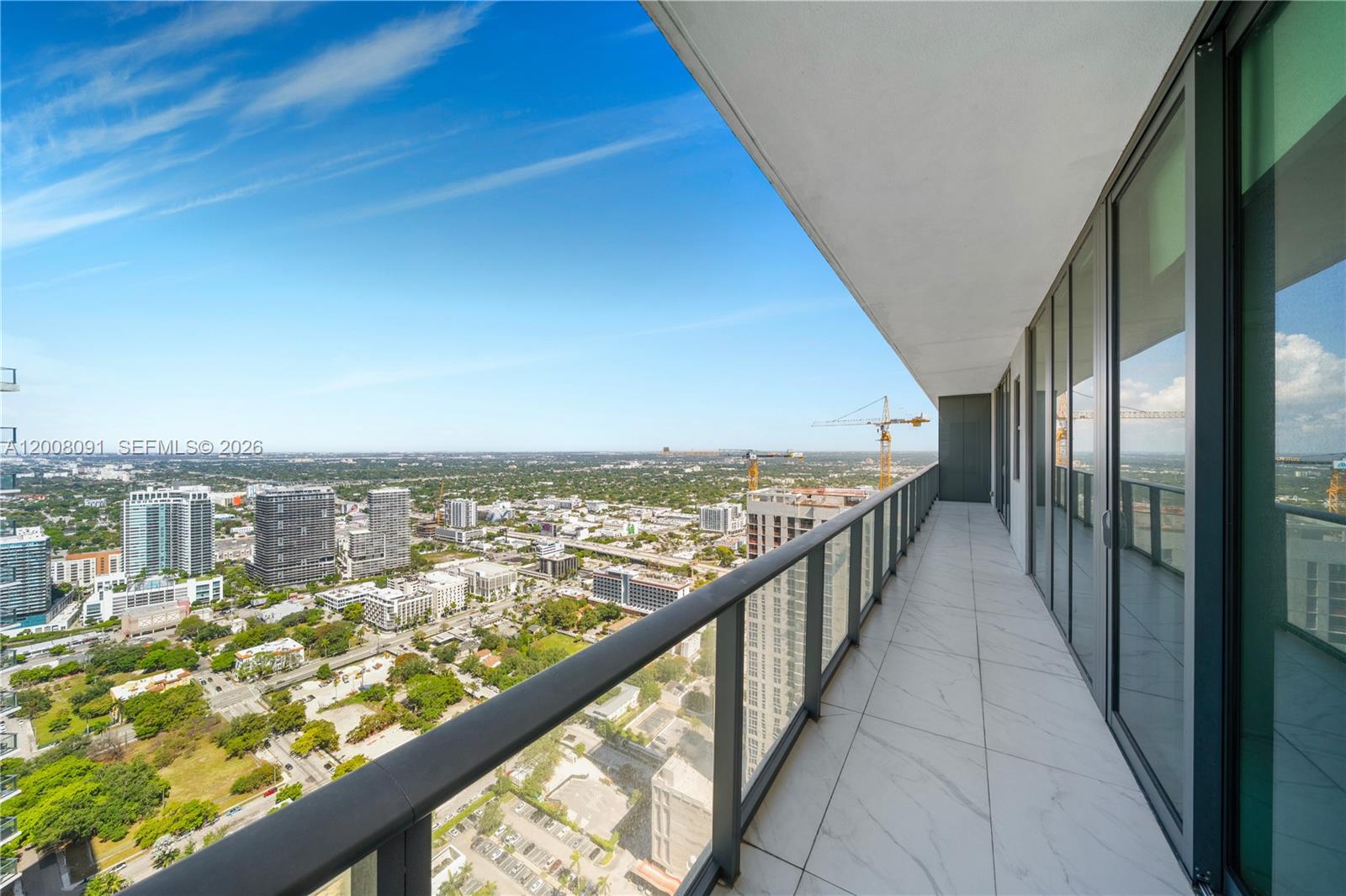 3131 NE 7th Ave Unit: PH5202