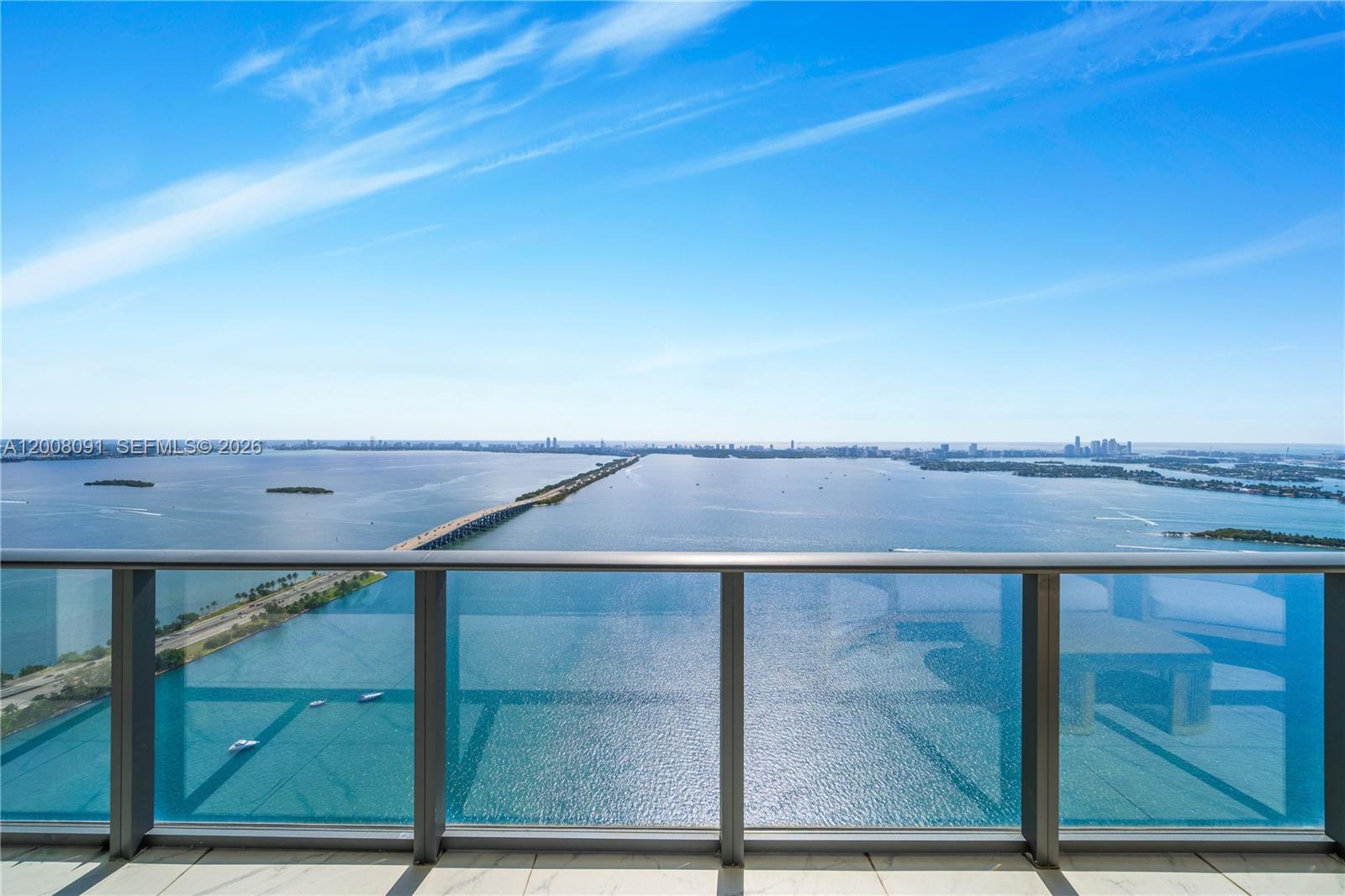 3131 NE 7th Ave Unit: PH5202