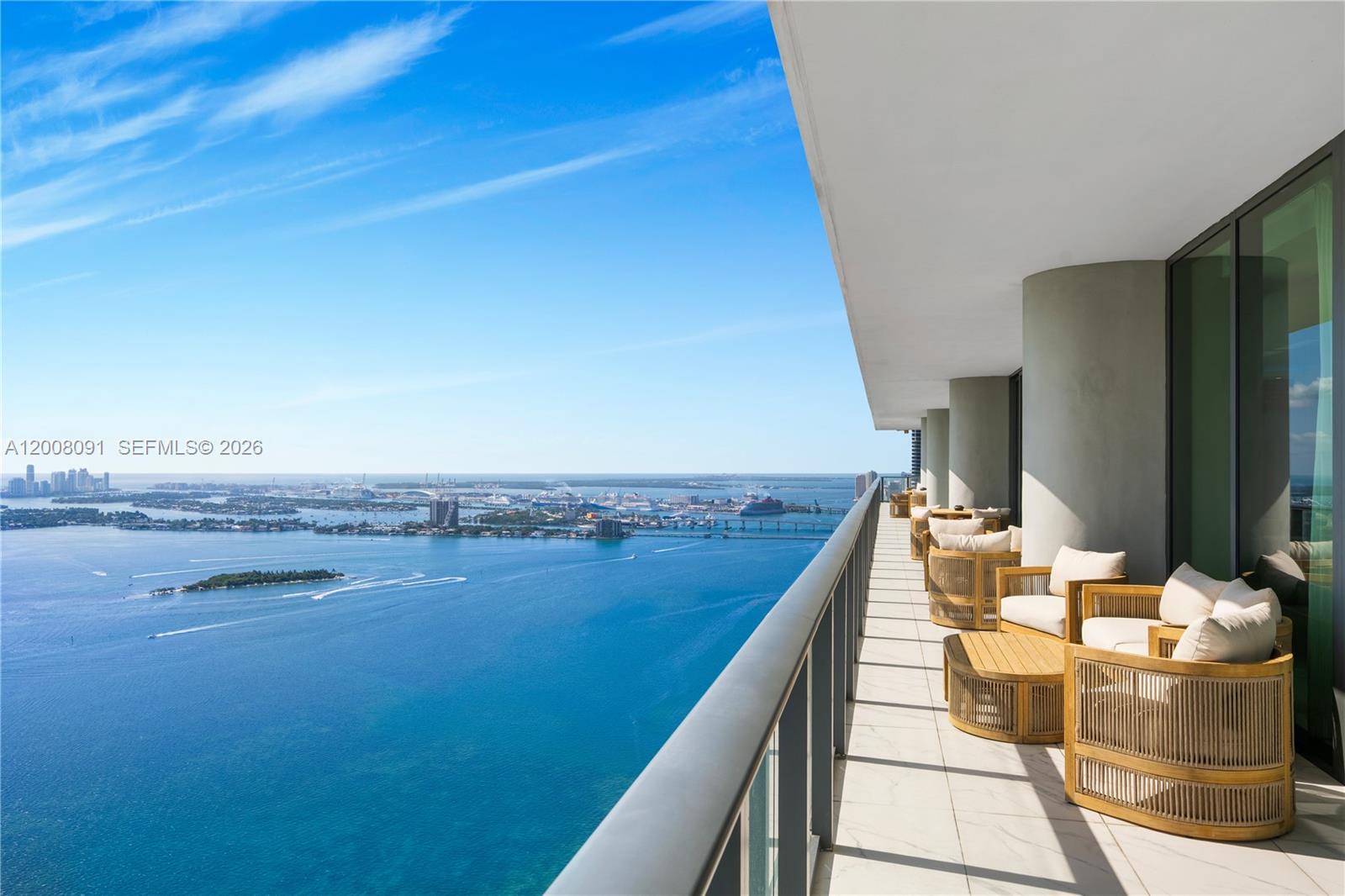 3131 NE 7th Ave Unit: PH5202