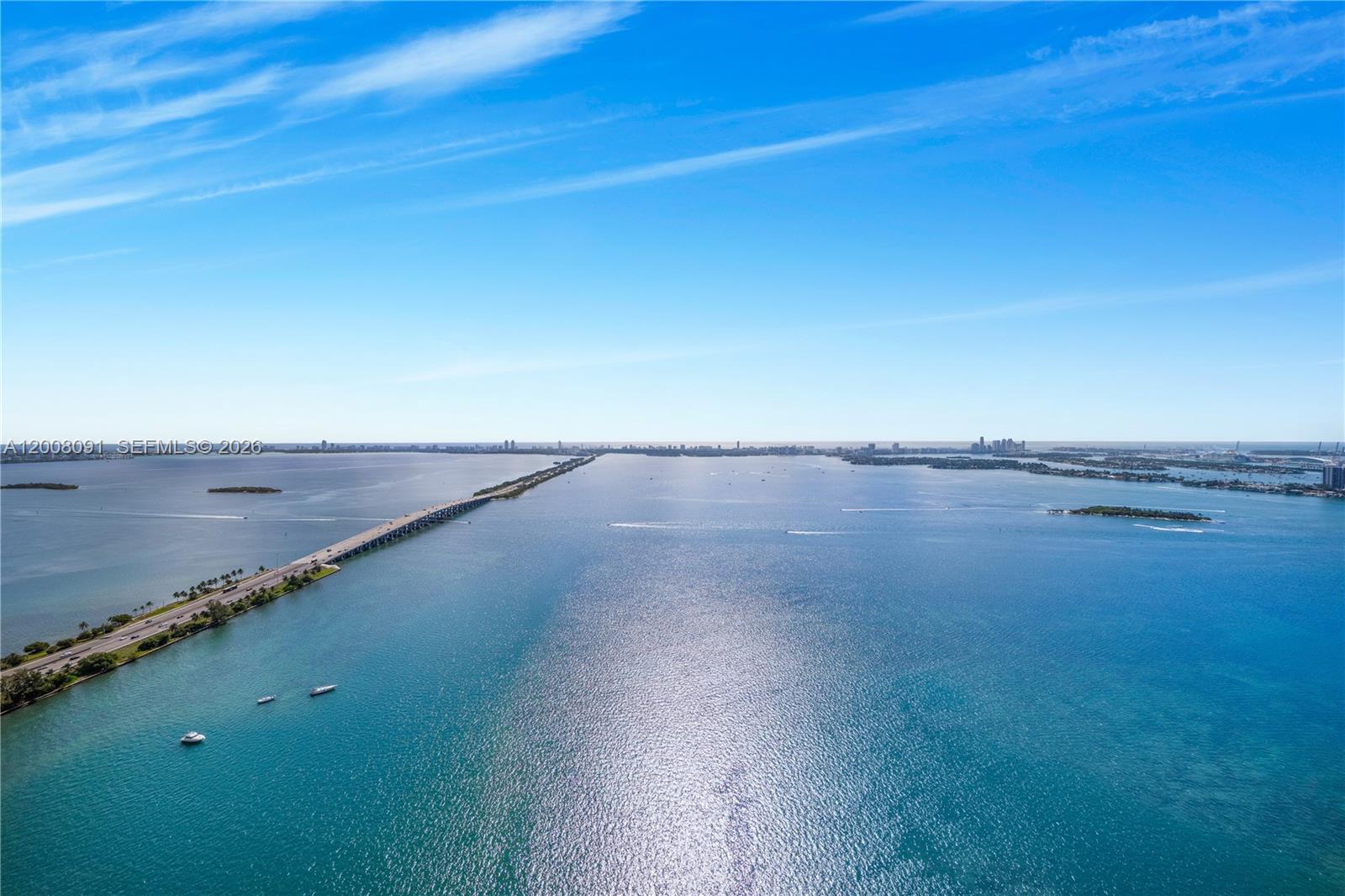 3131 NE 7th Ave Unit: PH5202