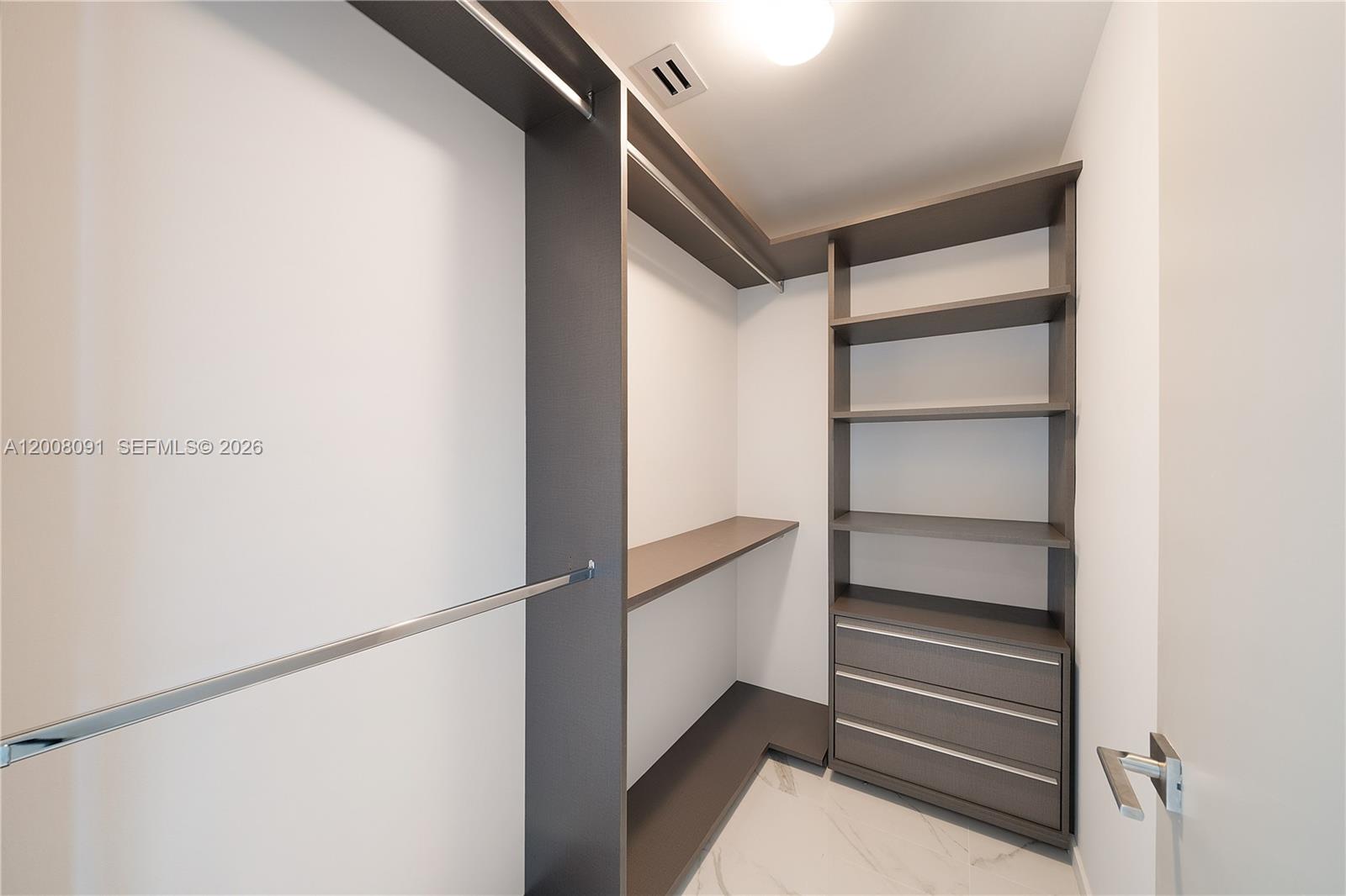 3131 NE 7th Ave Unit: PH5202