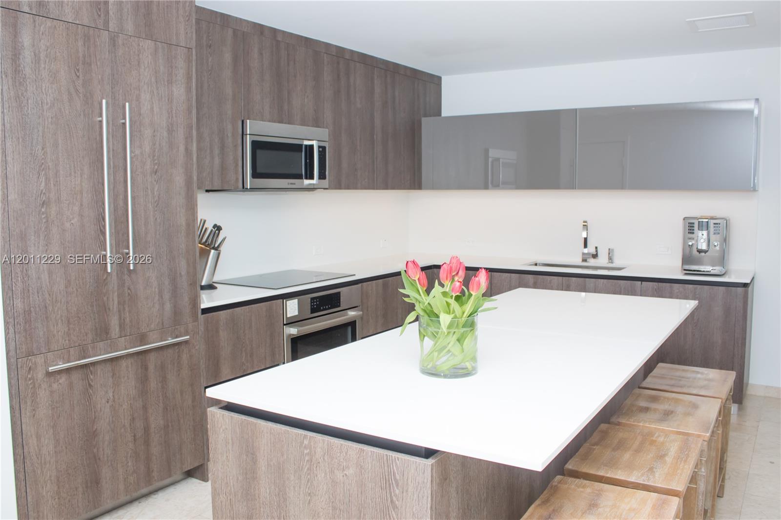 68 SE 6th St # 2209