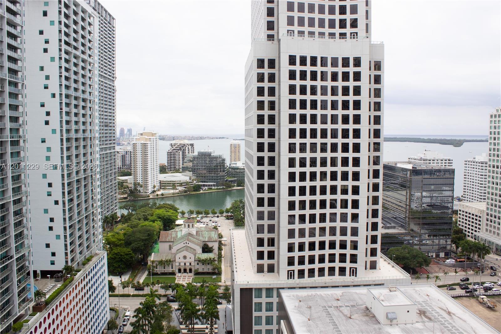 68 SE 6th St # 2209
