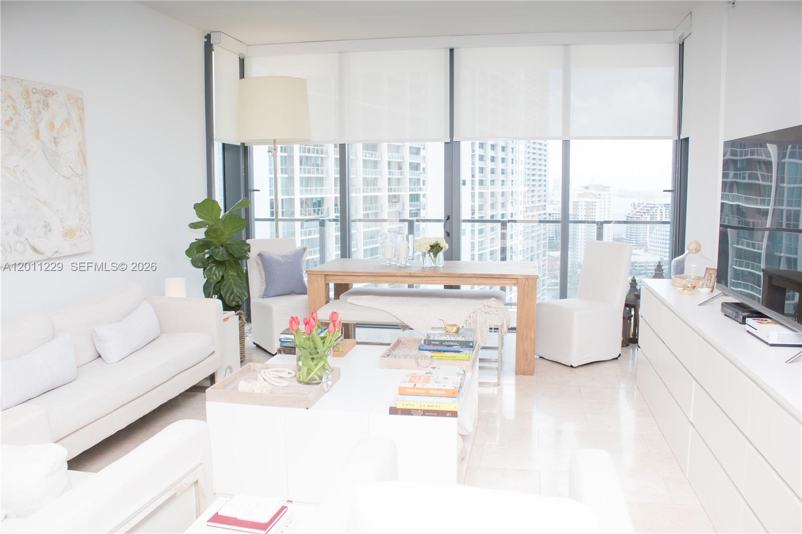 68 SE 6th St # 2209