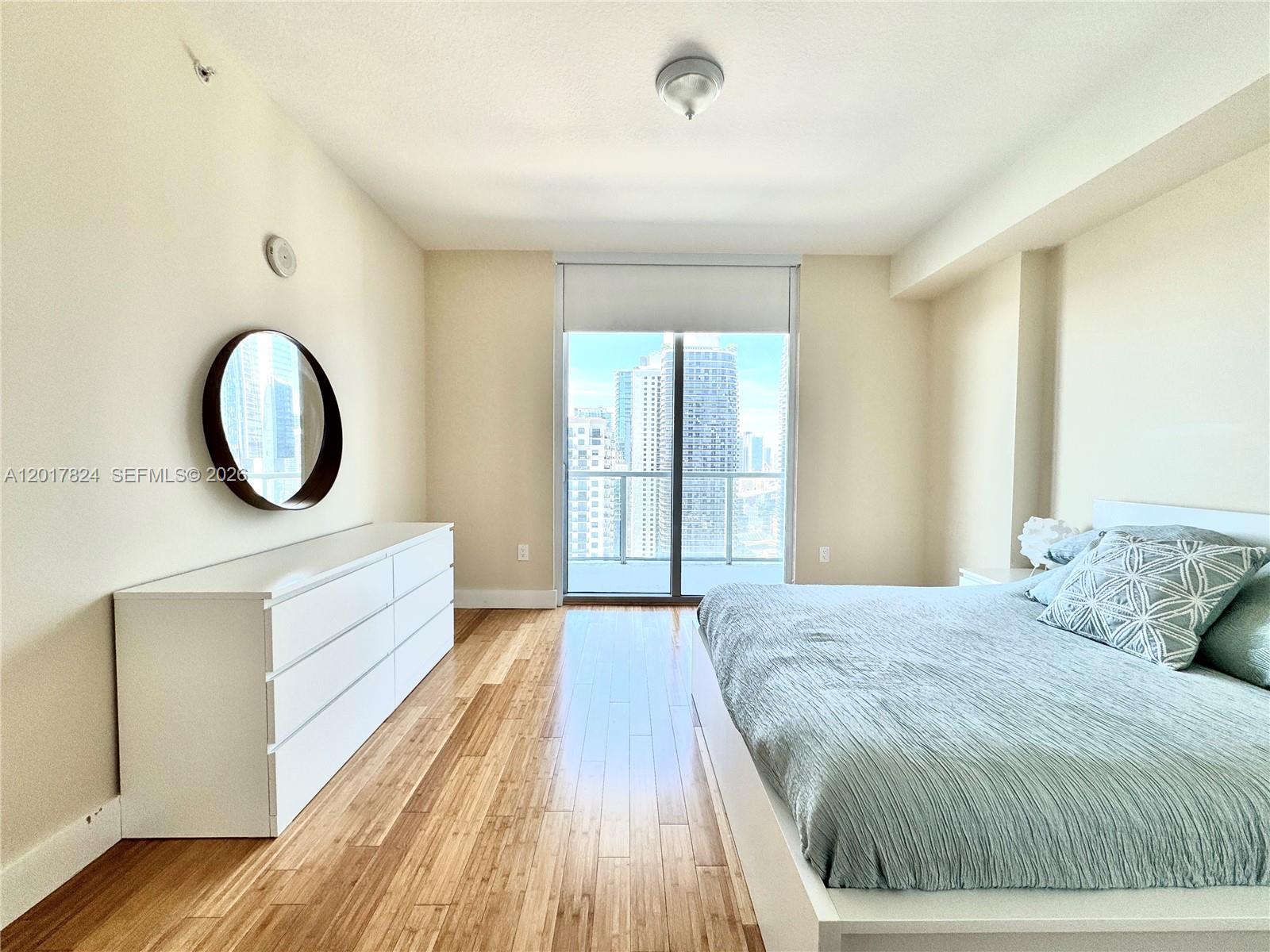 1111 SW 1st Ave Unit: 3524-N