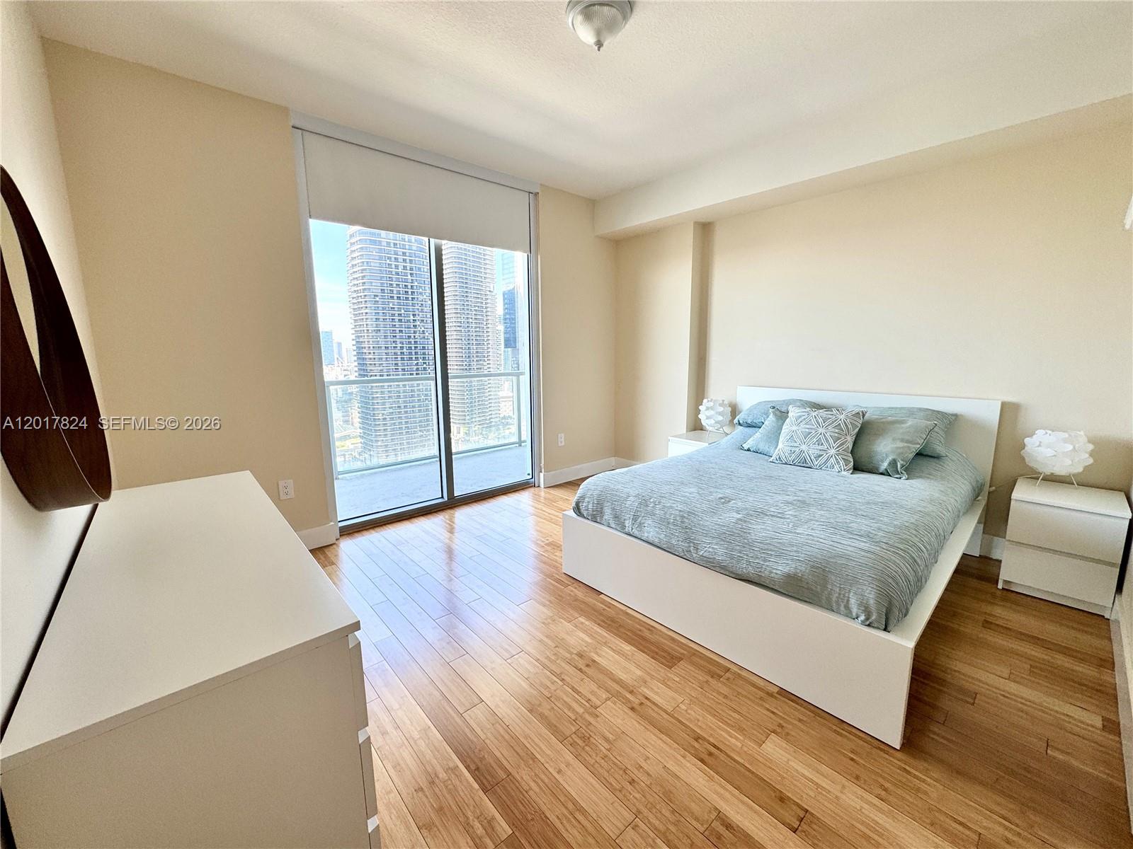 1111 SW 1st Ave Unit: 3524-N