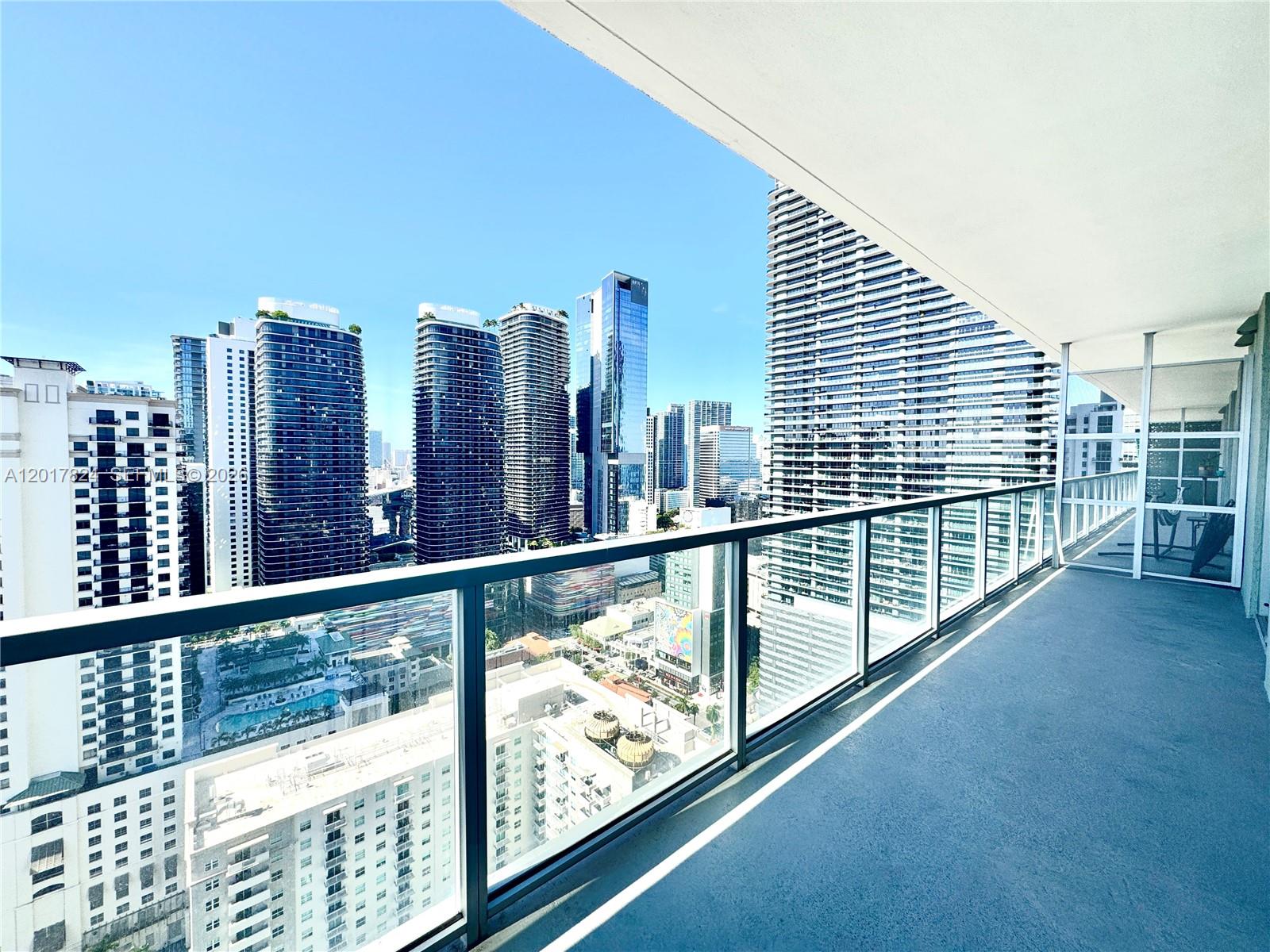 1111 SW 1st Ave Unit: 3524-N