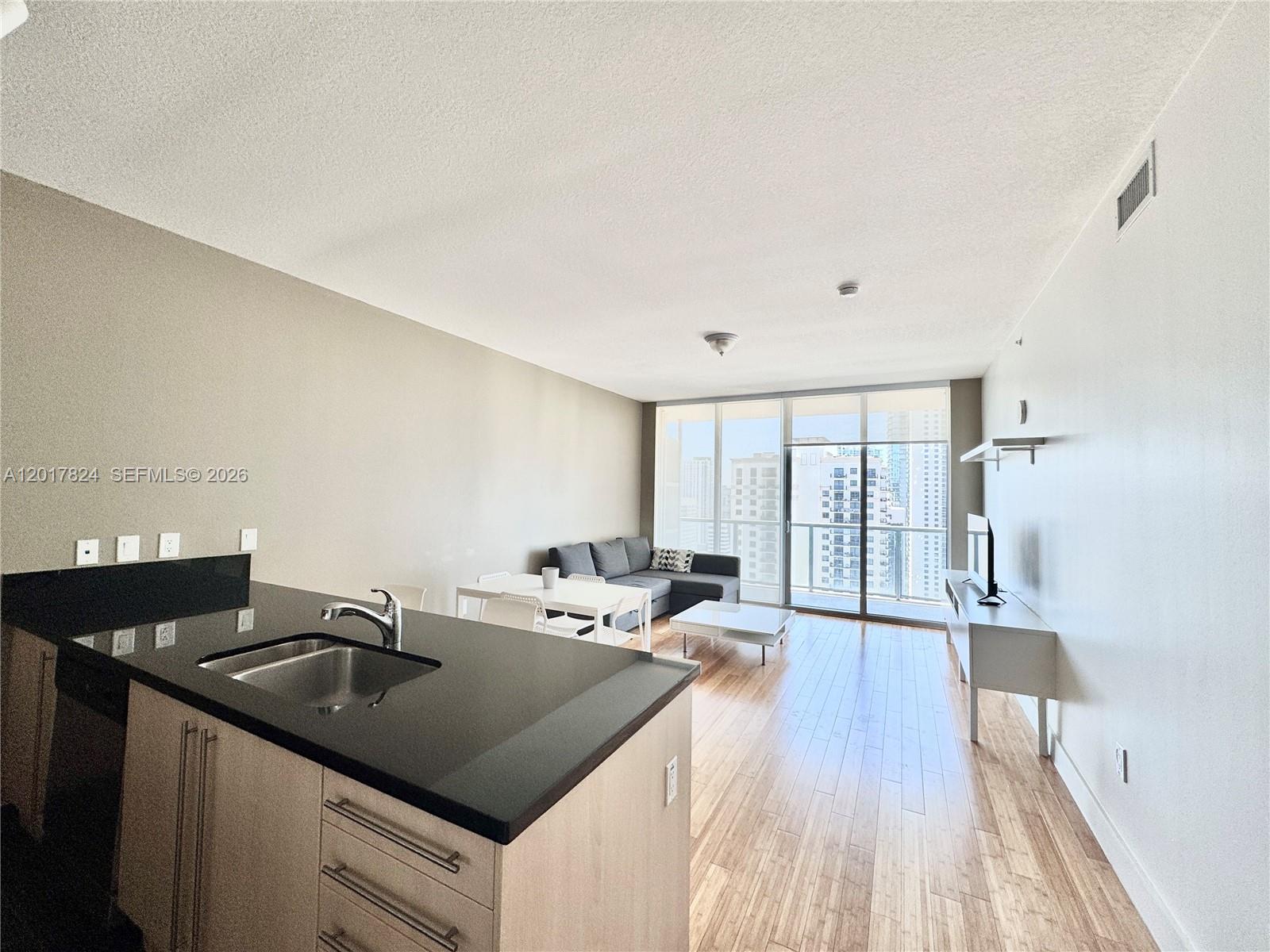 1111 SW 1st Ave Unit: 3524-N