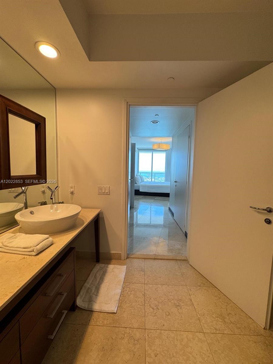 450 Alton Rd # 3505