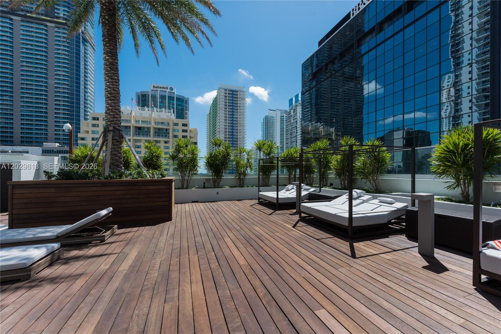 1080 Brickell Ave # 4105