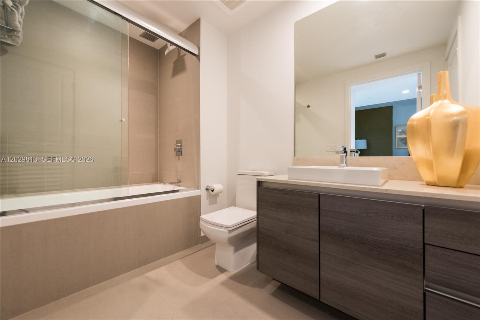 1080 Brickell Ave # 4105
