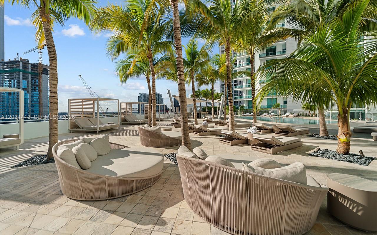 900 Biscayne Bay 2101