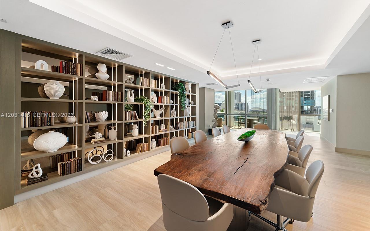 900 Biscayne Bay 2101