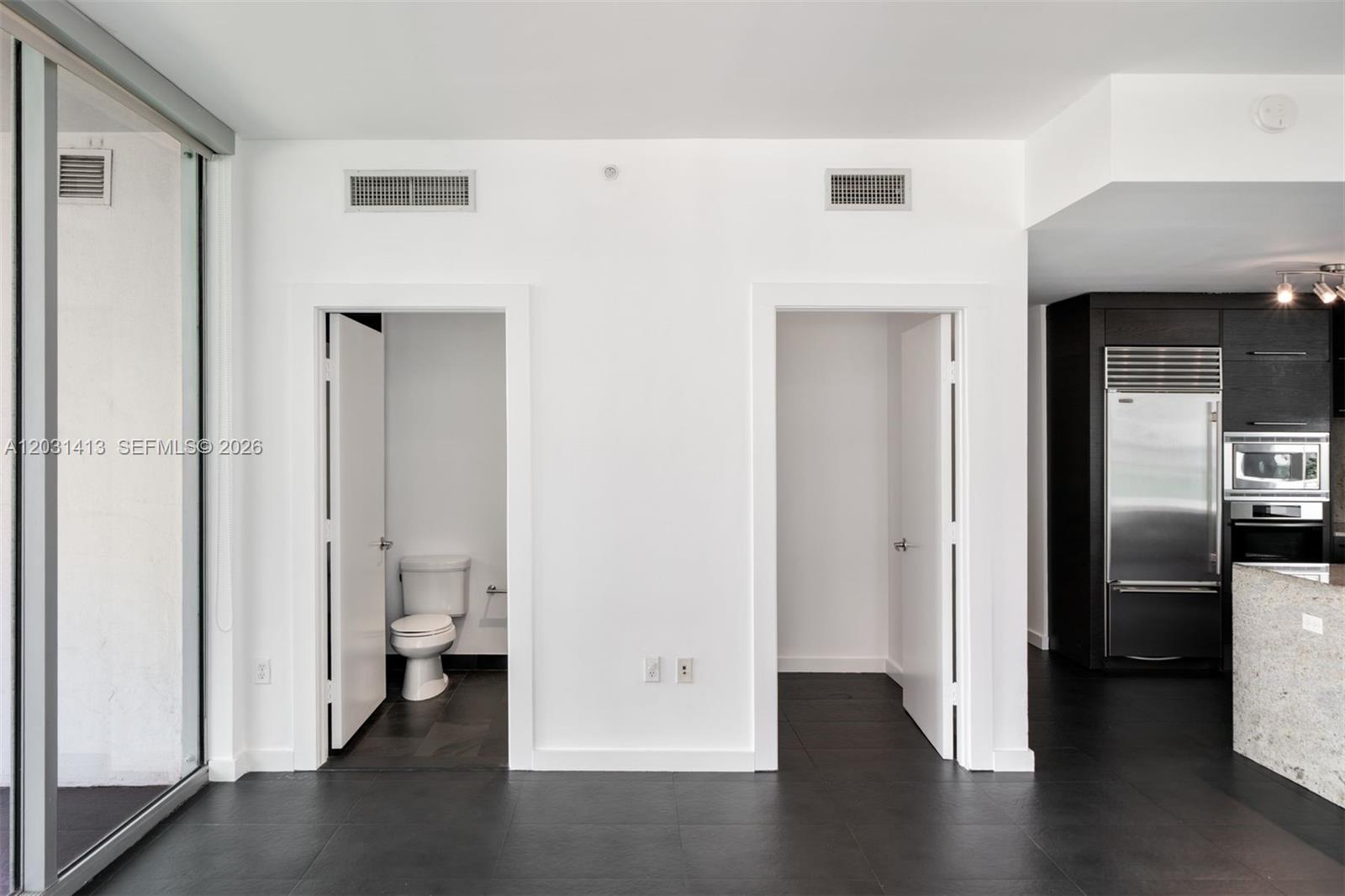 900 Biscayne Bay 2101