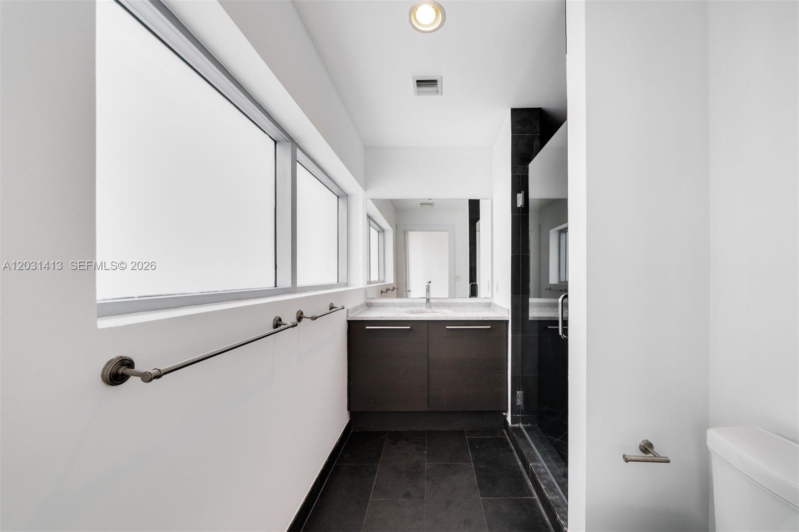 900 Biscayne Bay 2101