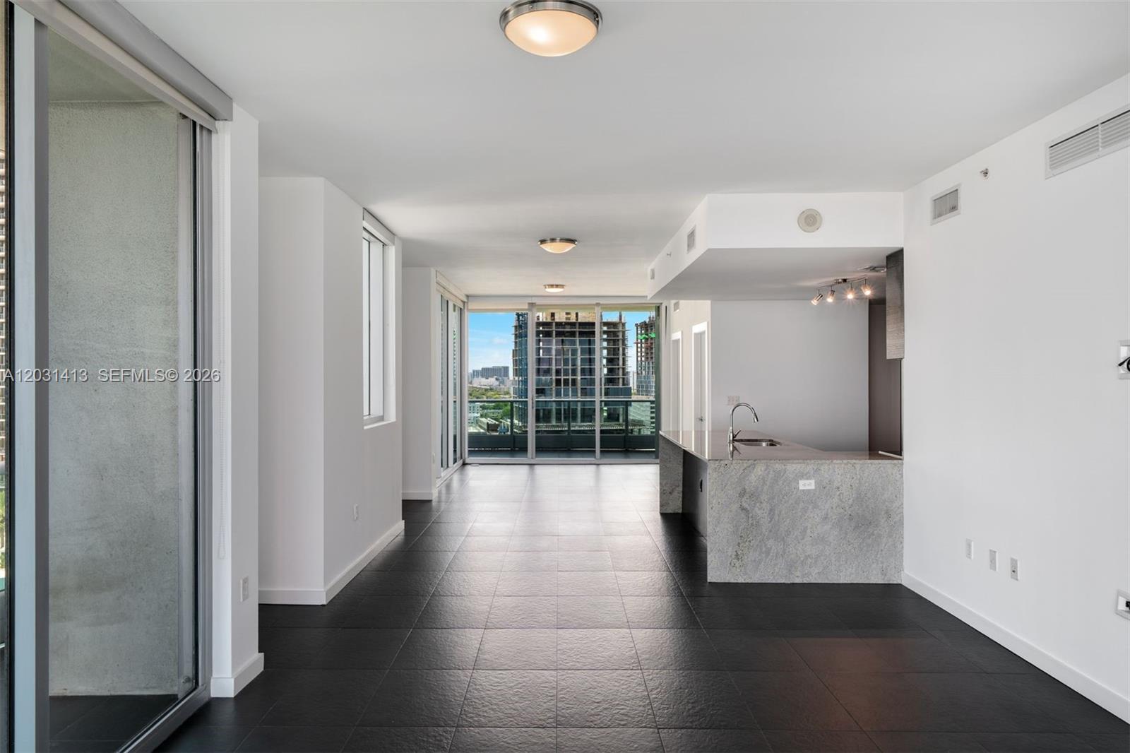 900 Biscayne Bay 2101