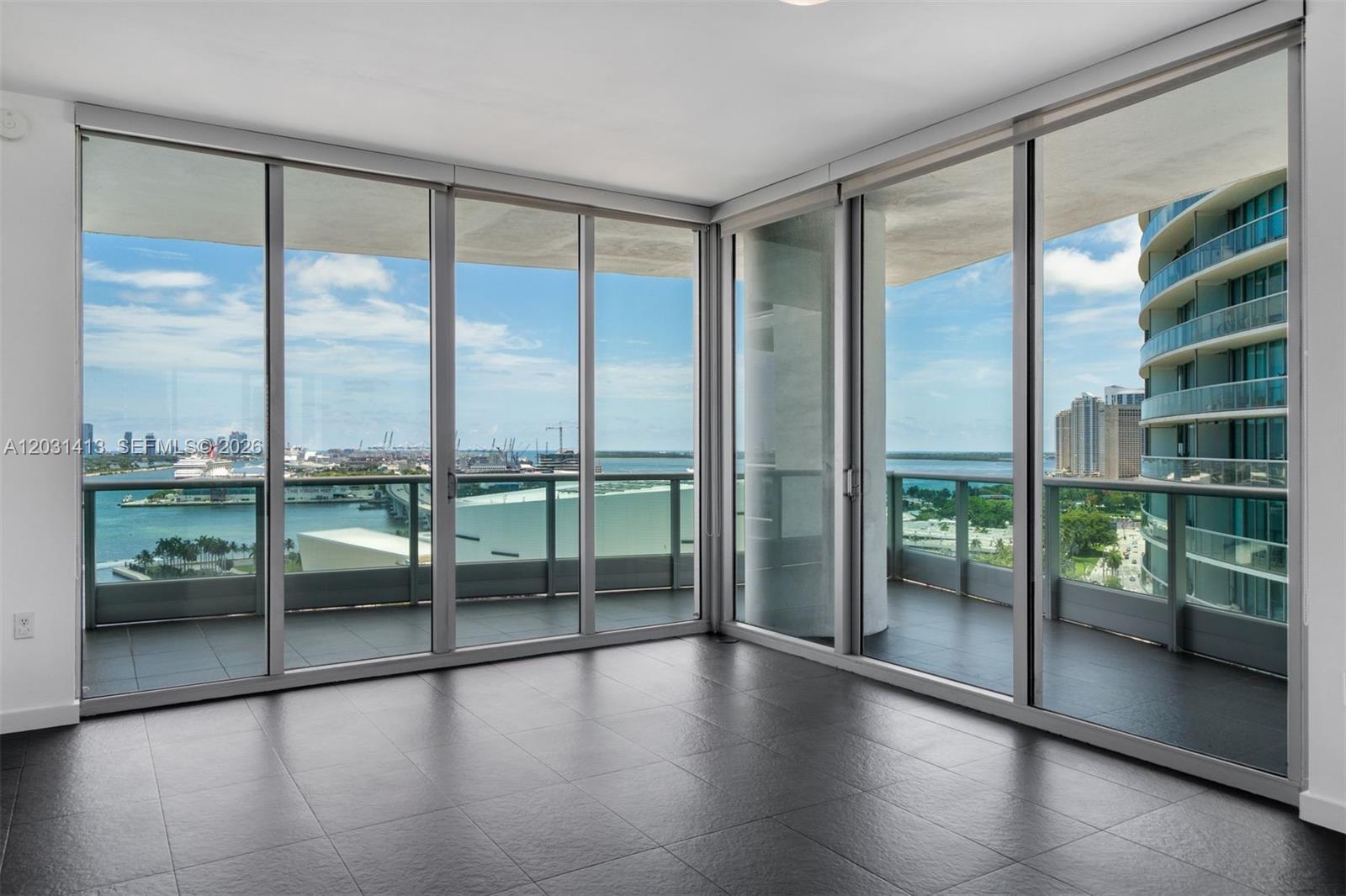 900 Biscayne Bay 2101