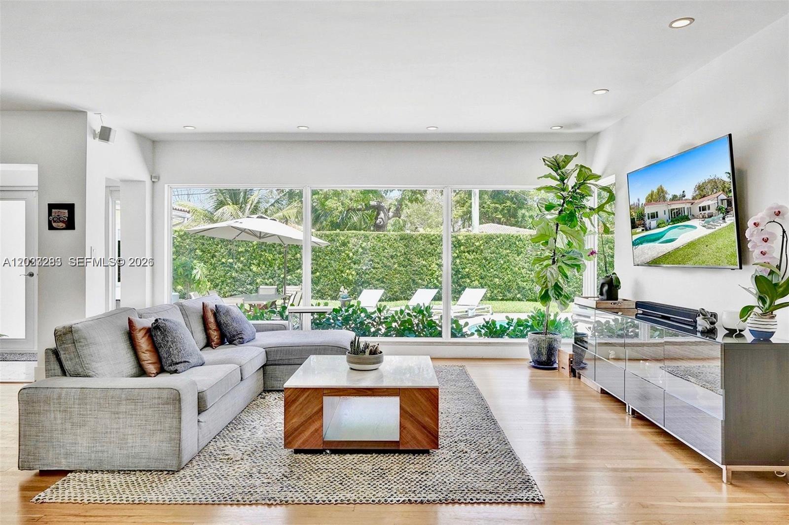 11 NW 97th St