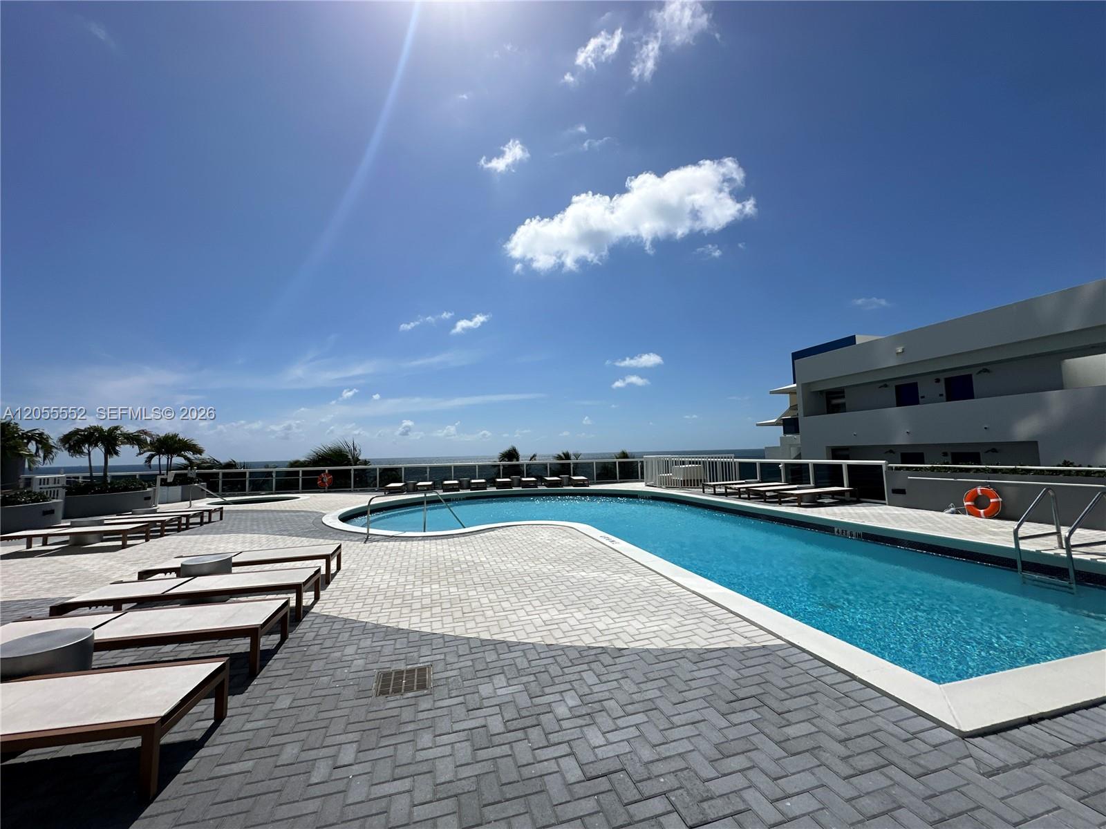 6301 Collins Ave # 2402