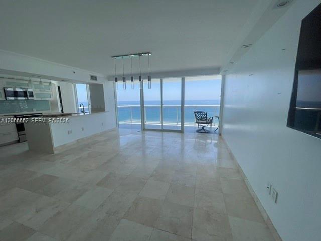 6301 Collins Ave # 2402
