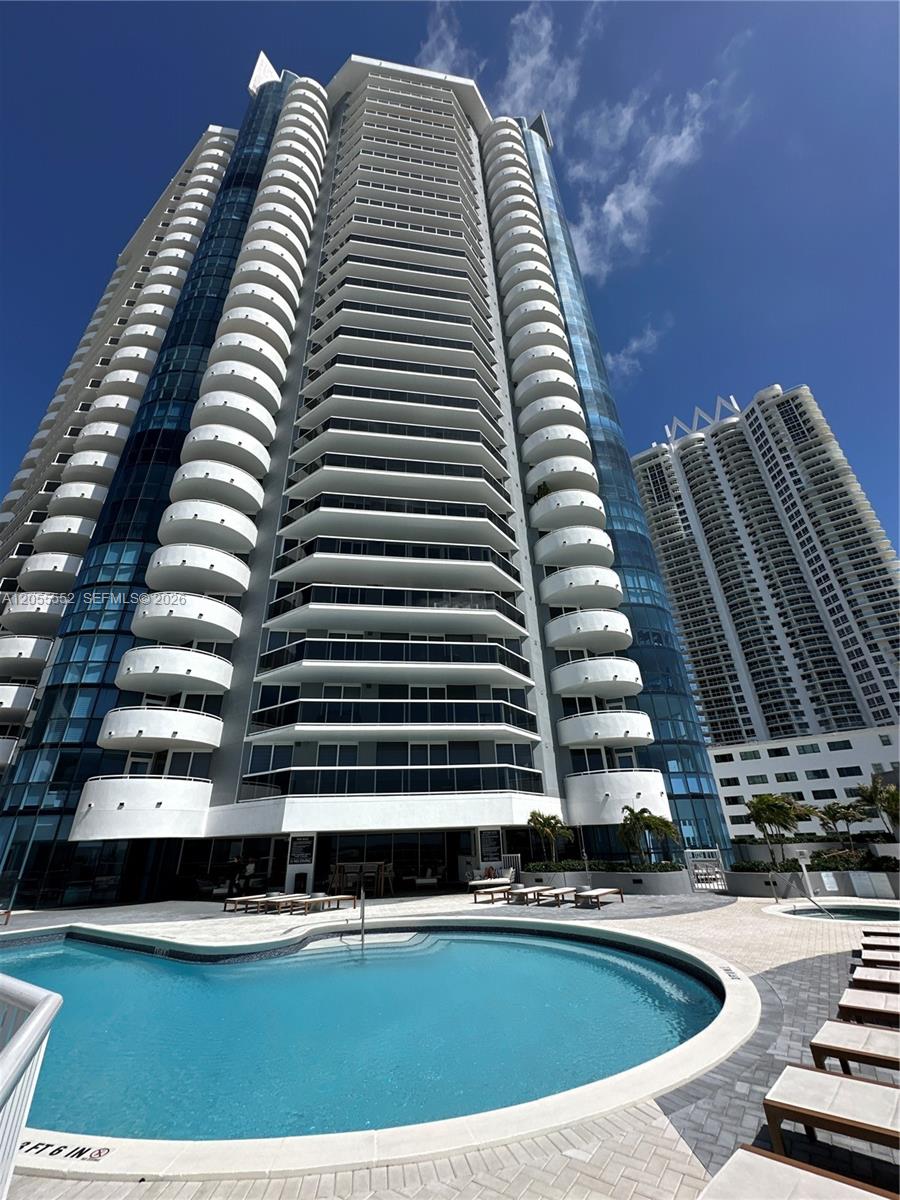 6301 Collins Ave # 2402