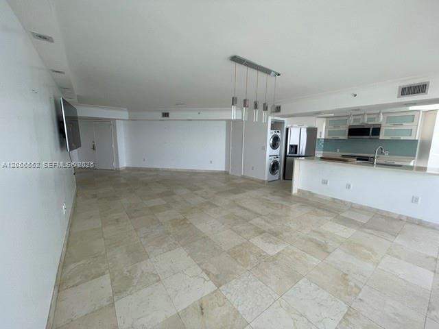 6301 Collins Ave # 2402