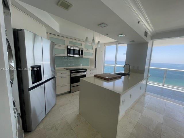 6301 Collins Ave # 2402