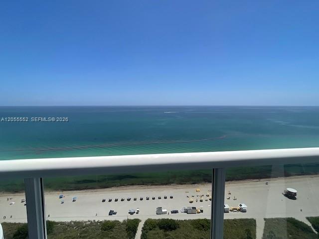 6301 Collins Ave # 2402