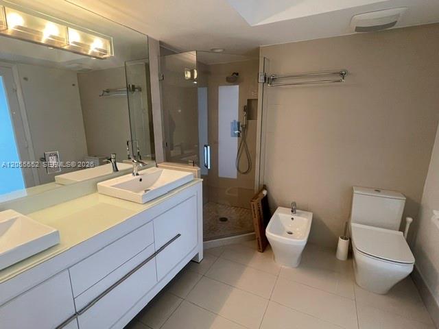 6301 Collins Ave # 2402