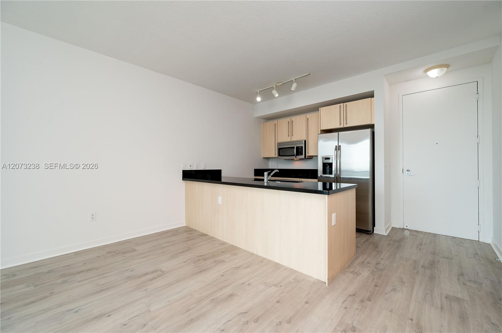 79 SW 12th St Unit: 2602-S