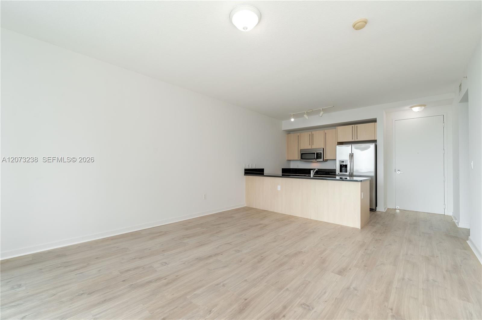 79 SW 12th St Unit: 2602-S